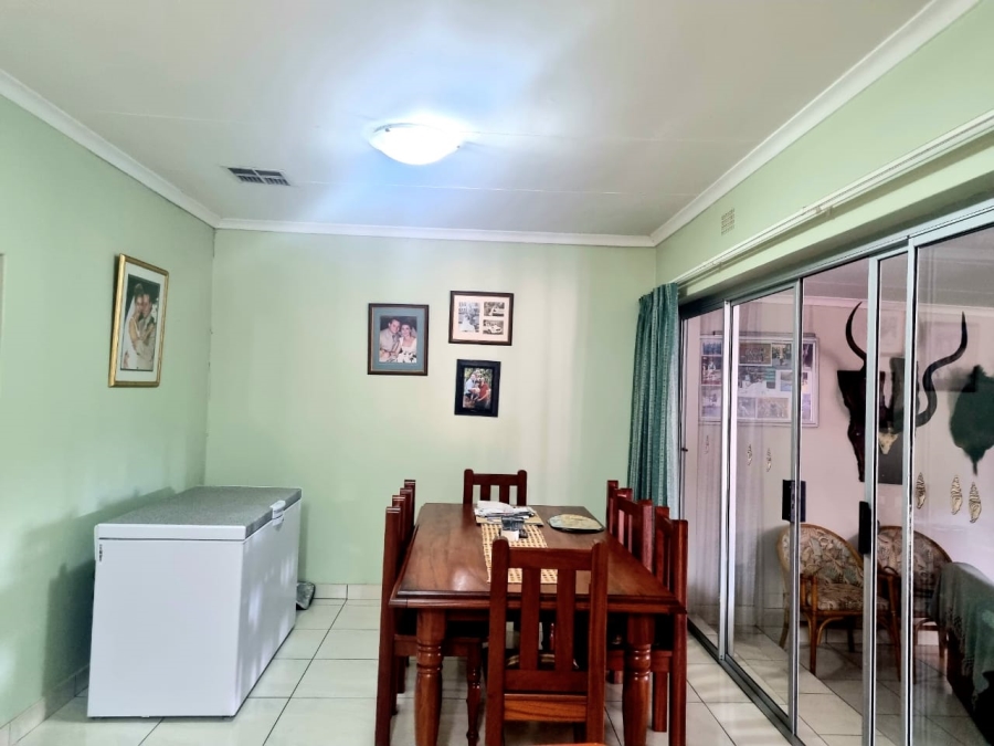 3 Bedroom Property for Sale in Hillcrest Northern Cape